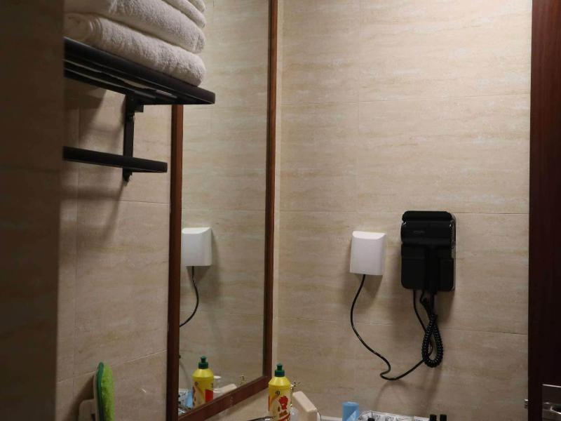 Atrium Fengzhu Homestay image