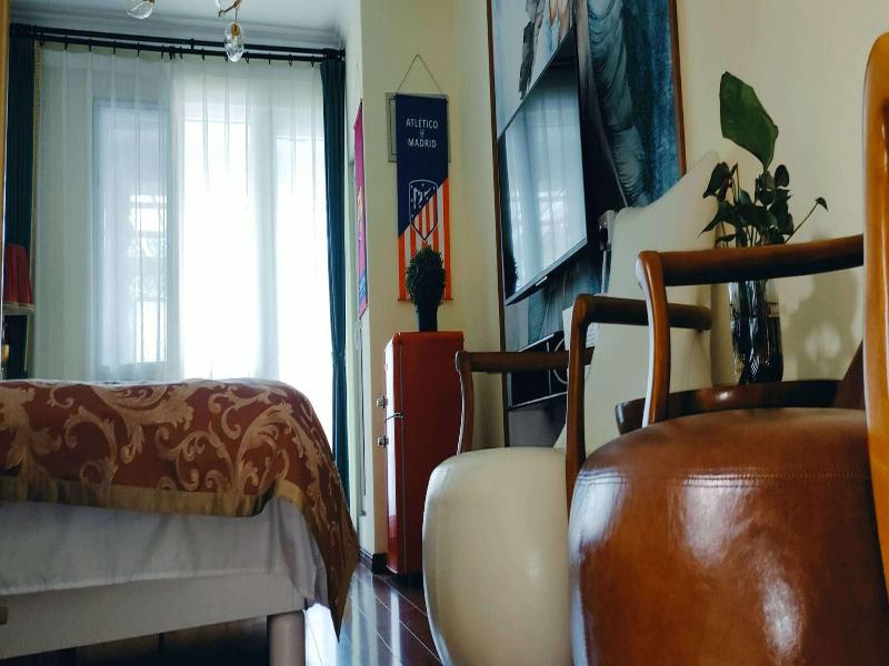 Atrium Fengzhu Homestay image