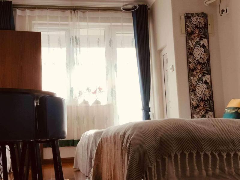 Atrium Fengzhu Homestay image