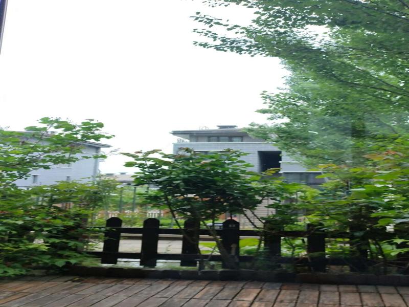 Atrium Fengzhu Homestay image