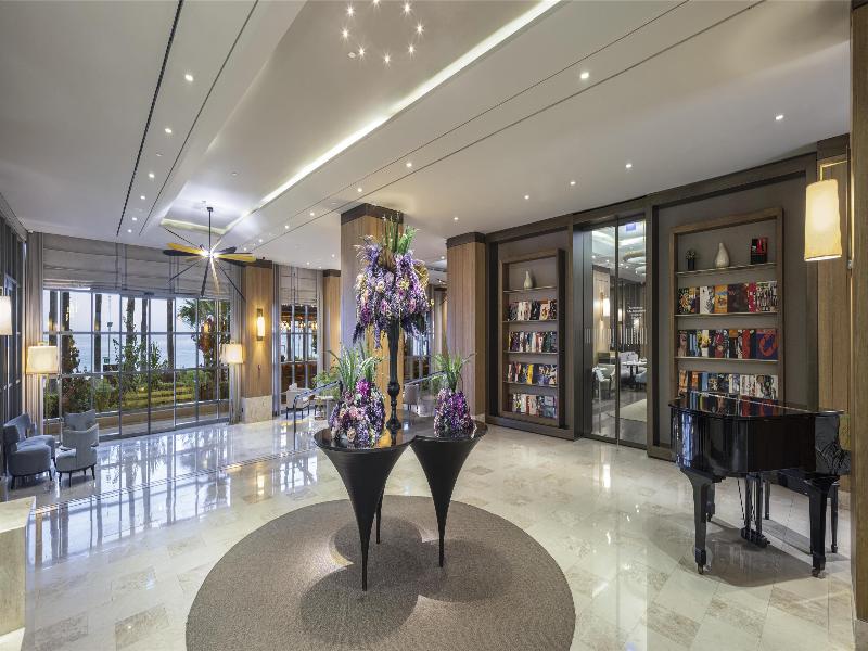 Mersin HiltonSA image