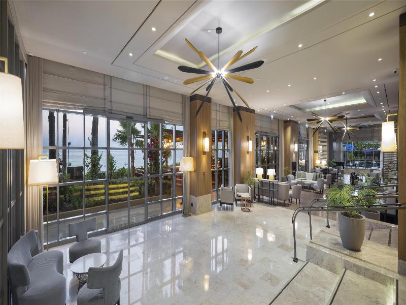 Mersin HiltonSA image