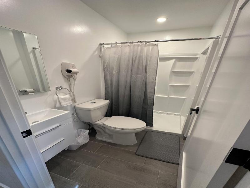 Vermont Suites image