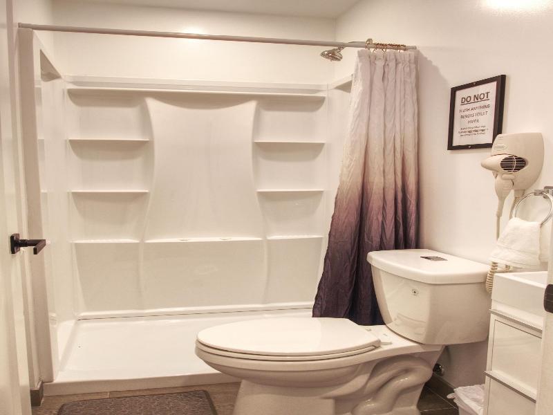 Vermont Suites image