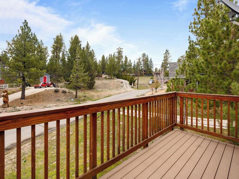 Five Pines image