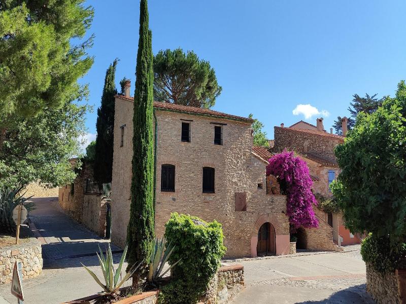 Chambres D'hôtes Peu Del Causse Spa image