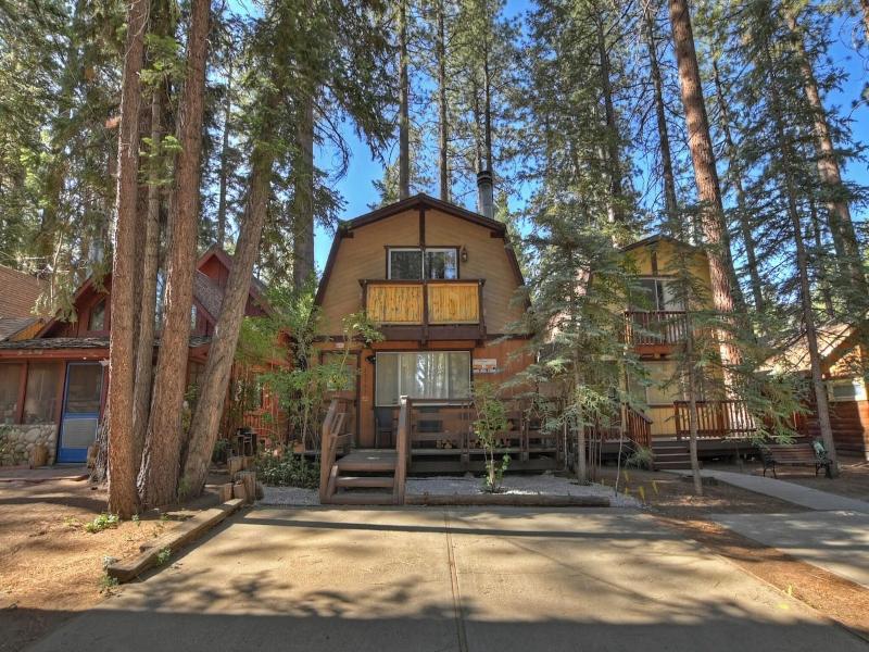 Summit Happy Mountain Cabin image