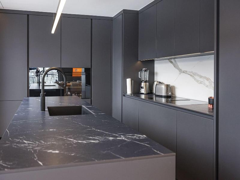 Black Summit Boutique Resort Laax image