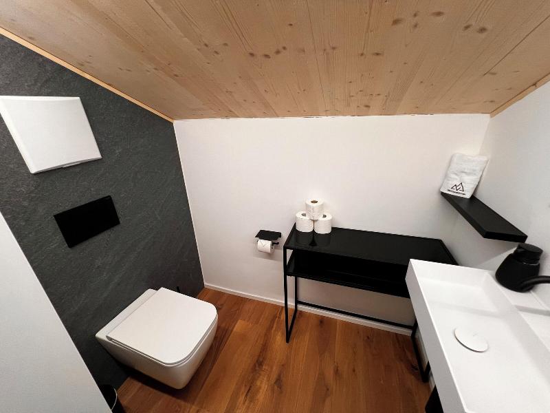 Black Summit Boutique Resort Laax image