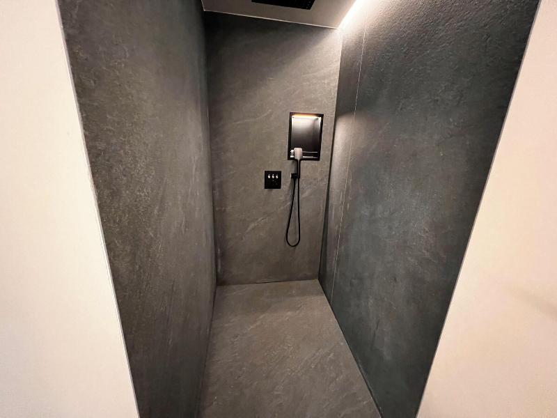 Black Summit Boutique Resort Laax image