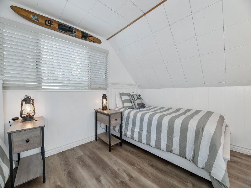 Boulder Bay Bungalow image