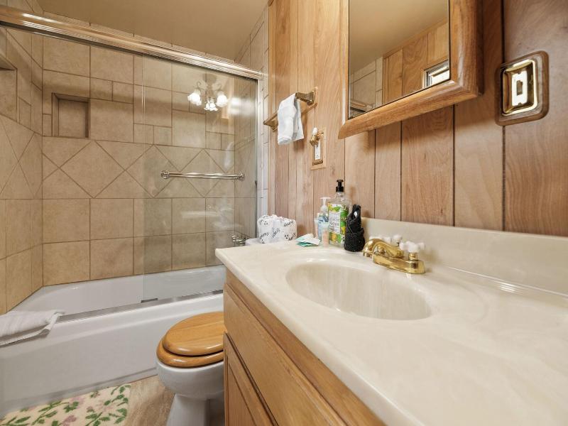 Joebellarue Home image