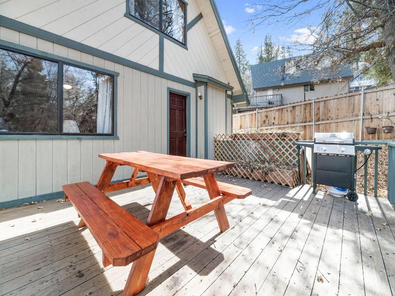 5 Kern's Cabin image