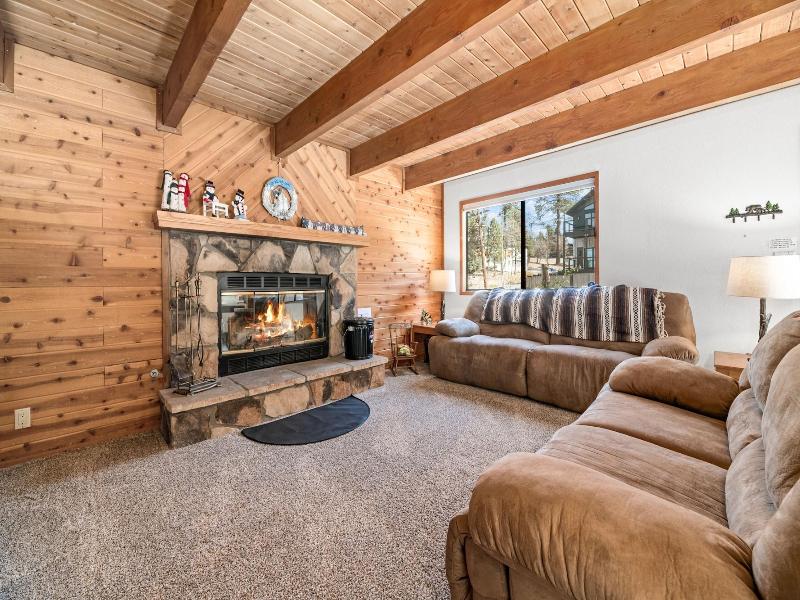 5 Kern's Cabin image
