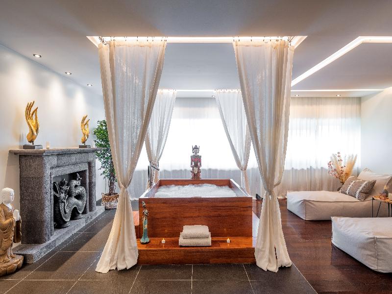 Hotel Evian-les-Bains by Leonardo Hotels image