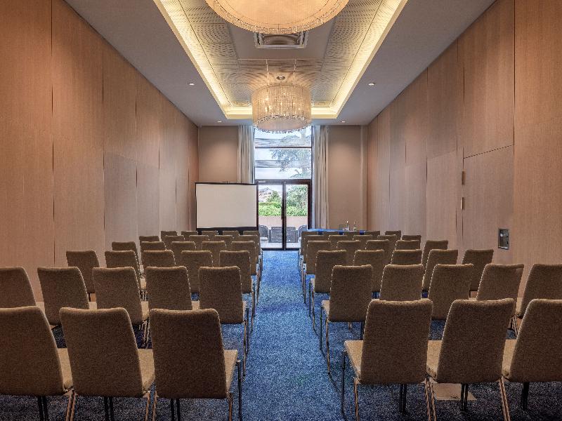 Hotel Evian-les-Bains by Leonardo Hotels image