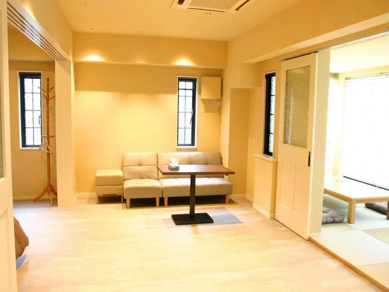 916 Travel Inn image