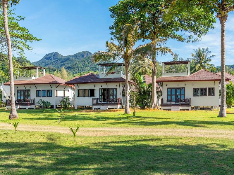 Koh Chang Longstay Resort image