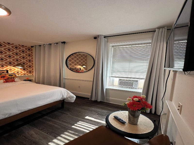 Good Hotels Boston image