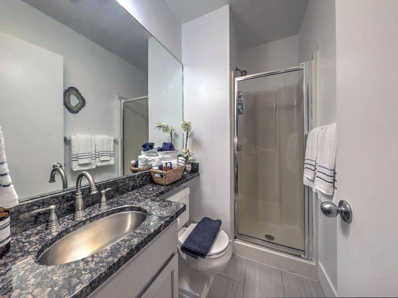 Good Hotels Boston image