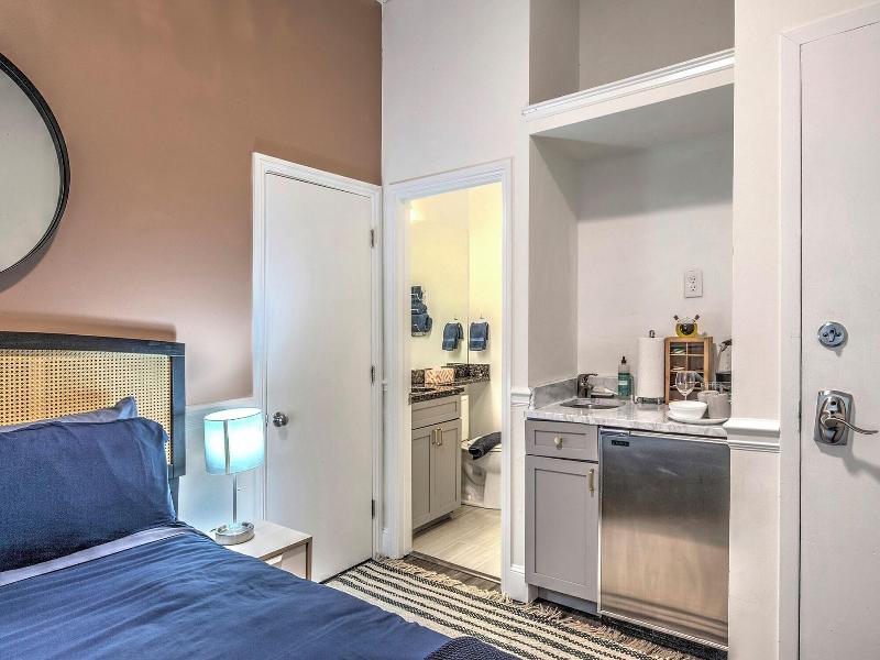 Good Hotels Boston image