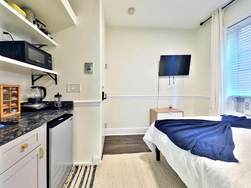 Good Hotels Boston image