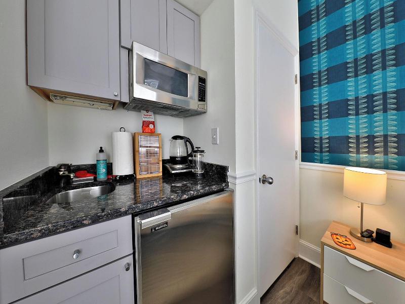 Good Hotels Boston image