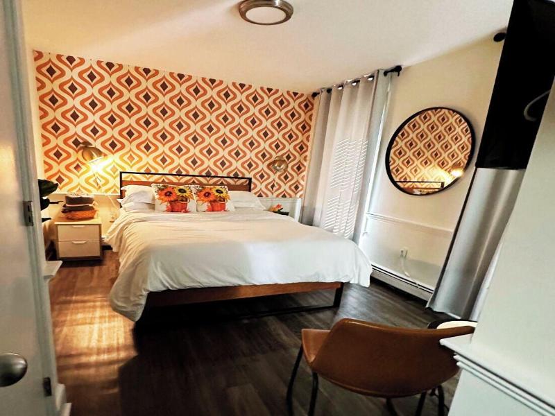 Good Hotels Boston image