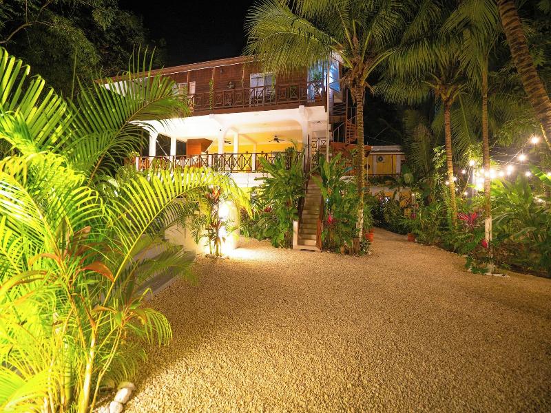 Villa Massis Luxury Jungle Villas image