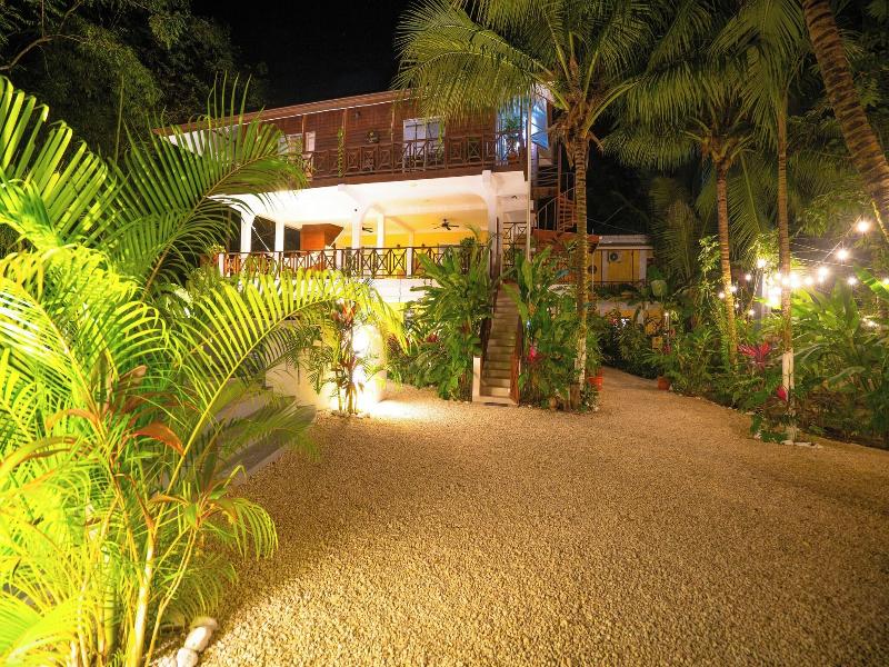 Villa Massis Luxury Jungle Villas image