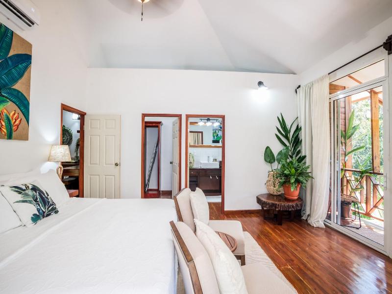 Villa Massis Luxury Jungle Villas image