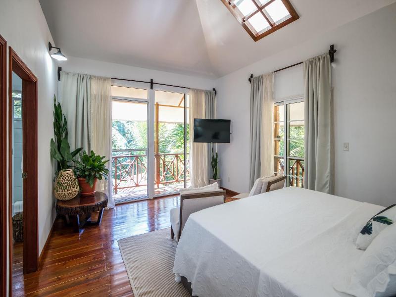 Villa Massis Luxury Jungle Villas image