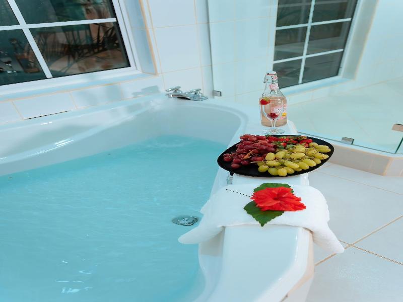 Villa Massis Luxury Jungle Villas image