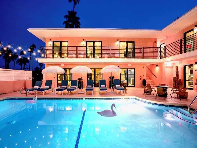 The Stardust Hotel image