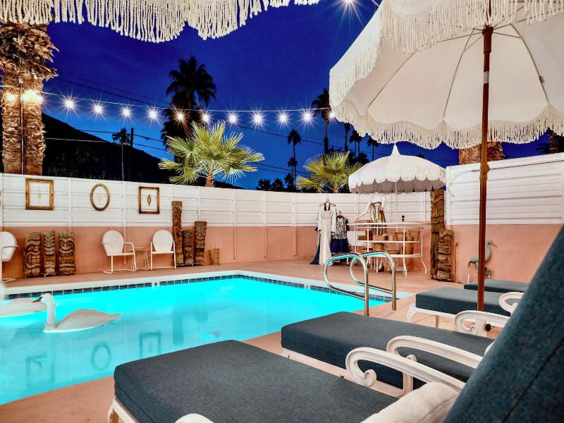 The Stardust Hotel image
