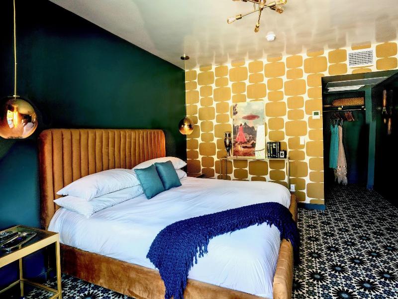 The Stardust Hotel image