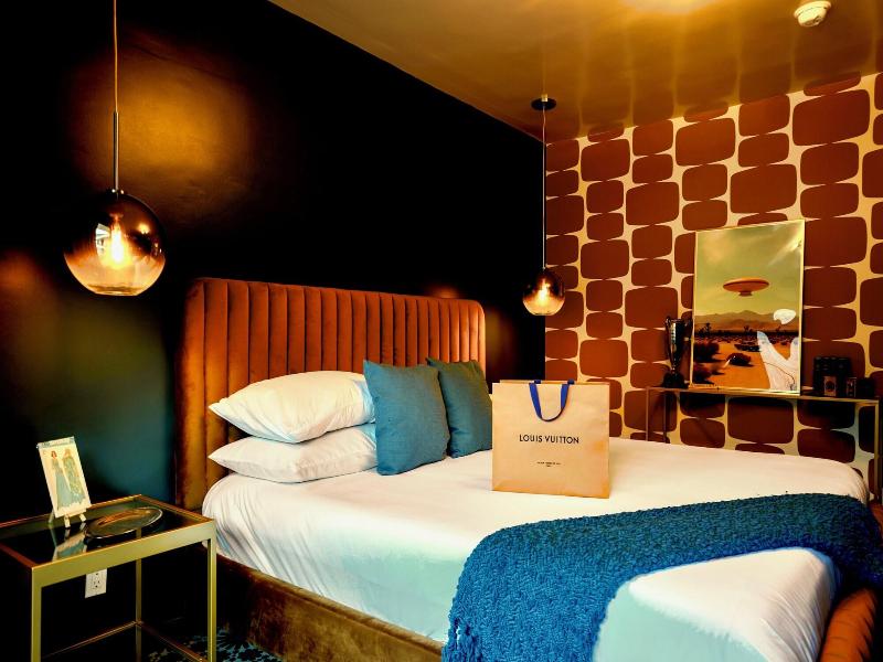 The Stardust Hotel image