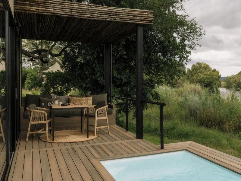 Zambezi Sands By Batoka image
