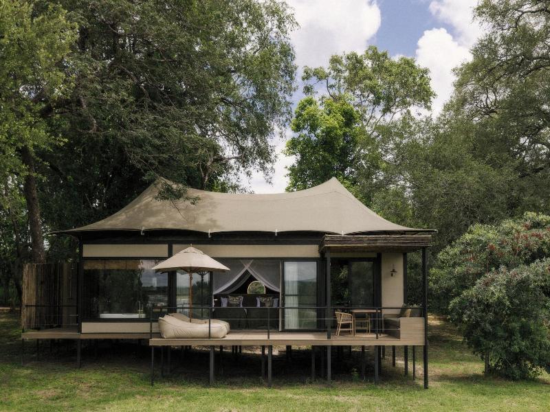 Zambezi Sands By Batoka image