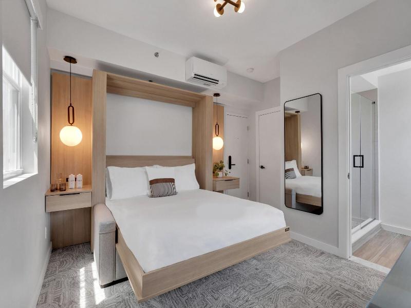 The St Laurent Social Club & Guest Rooms image