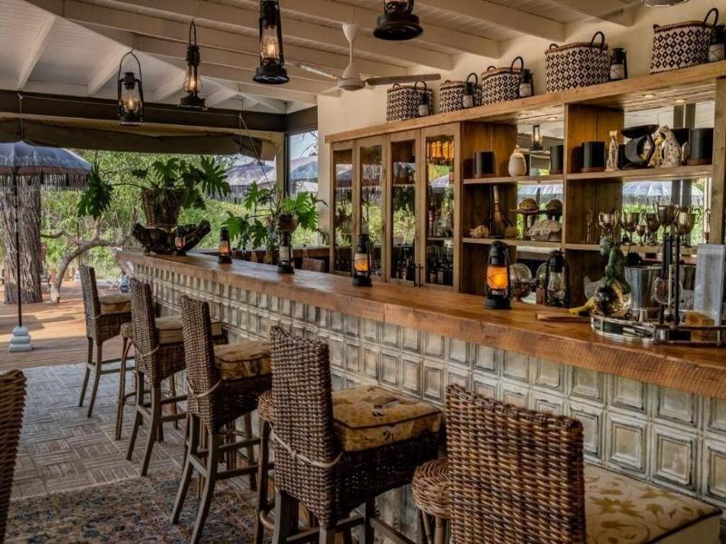 Safari Moon Luxury Bush Lodge image