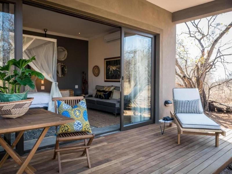 Safari Moon Luxury Bush Lodge image