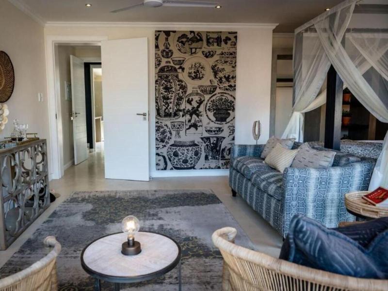 Safari Moon Luxury Bush Lodge image