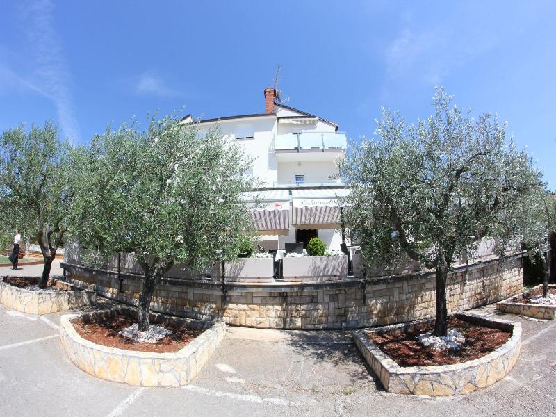 Villa Badi image
