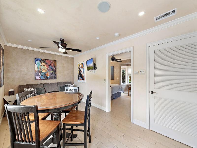 The Retreat In Laguna Beach image