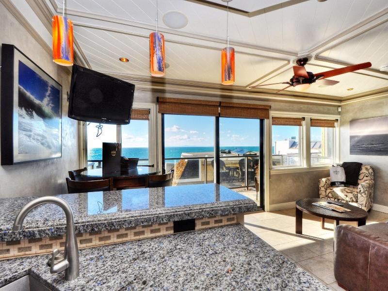 The Retreat In Laguna Beach image