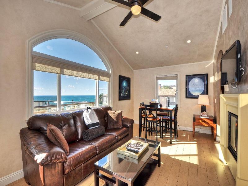 The Retreat In Laguna Beach image