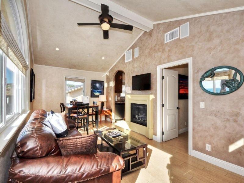 The Retreat In Laguna Beach image