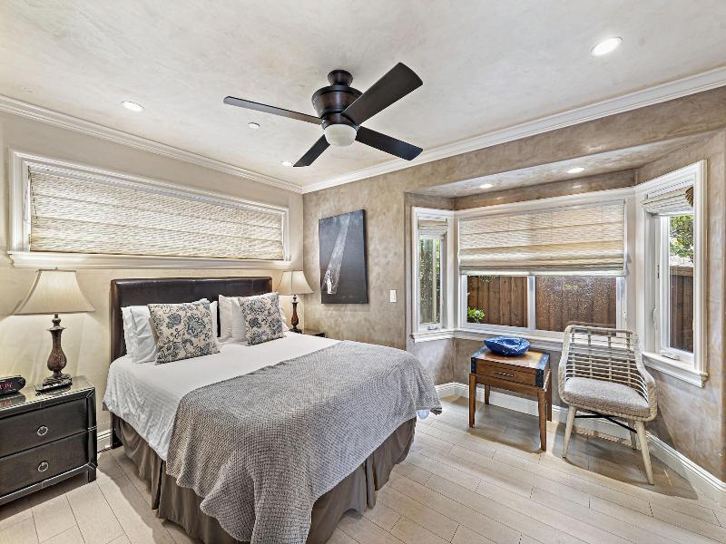 The Retreat In Laguna Beach image