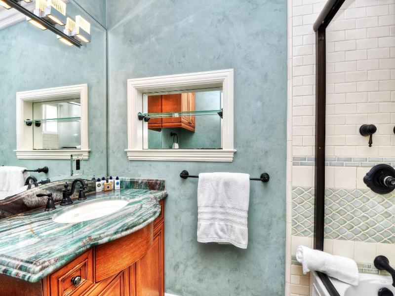 The Retreat In Laguna Beach image